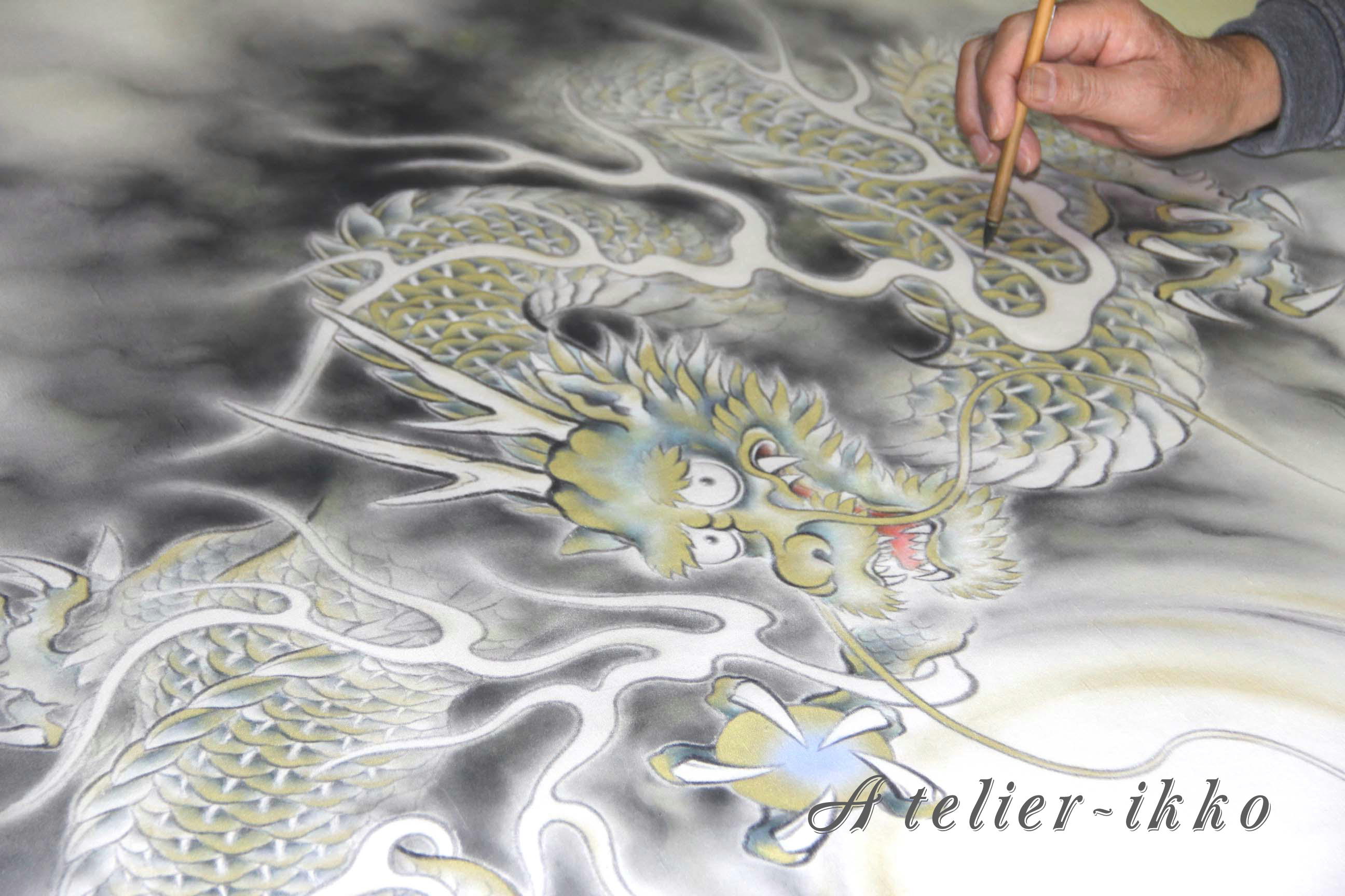 龍の絵　金龍